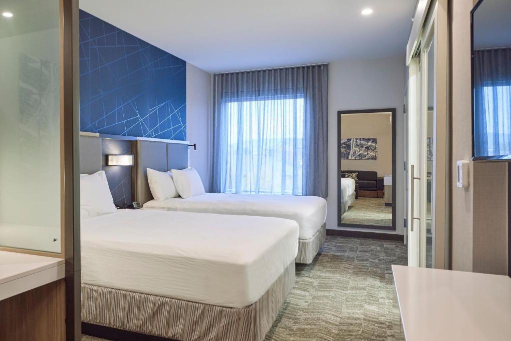 SpringHill Suites by Marriott Medford Airport photo