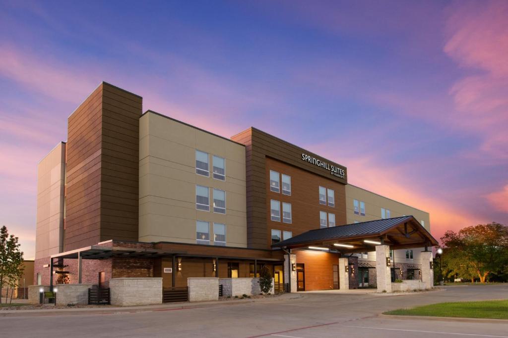 a rendering of the front of a hotel at SpringHill Suites by Marriott Lindale in Lindale