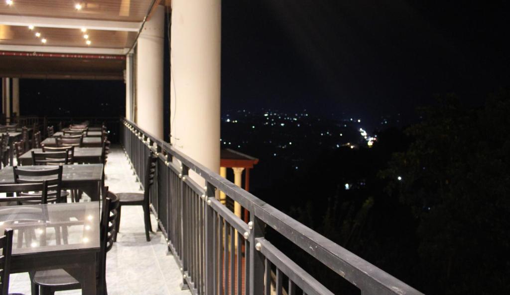 Balkón nebo terasa v ubytování Sky Gate kandy