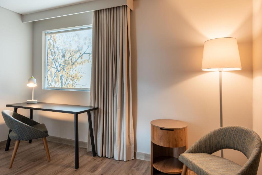 Posezení v ubytování Fairfield by Marriott Medellin Sabaneta