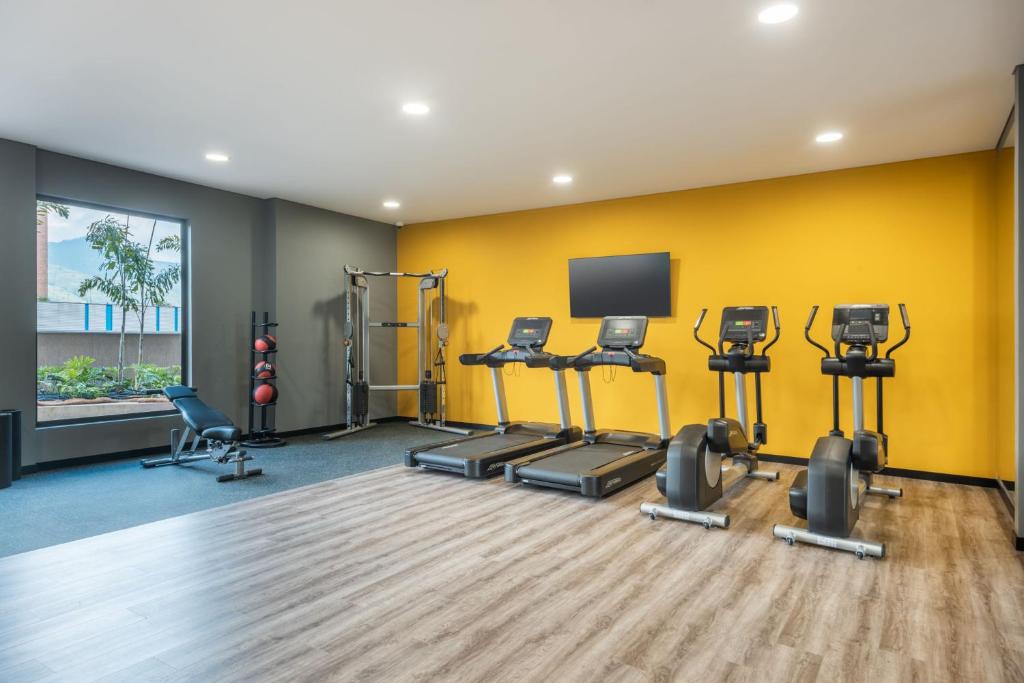 Fitness centrum a/nebo fitness zařízení v ubytování Fairfield by Marriott Medellin Sabaneta