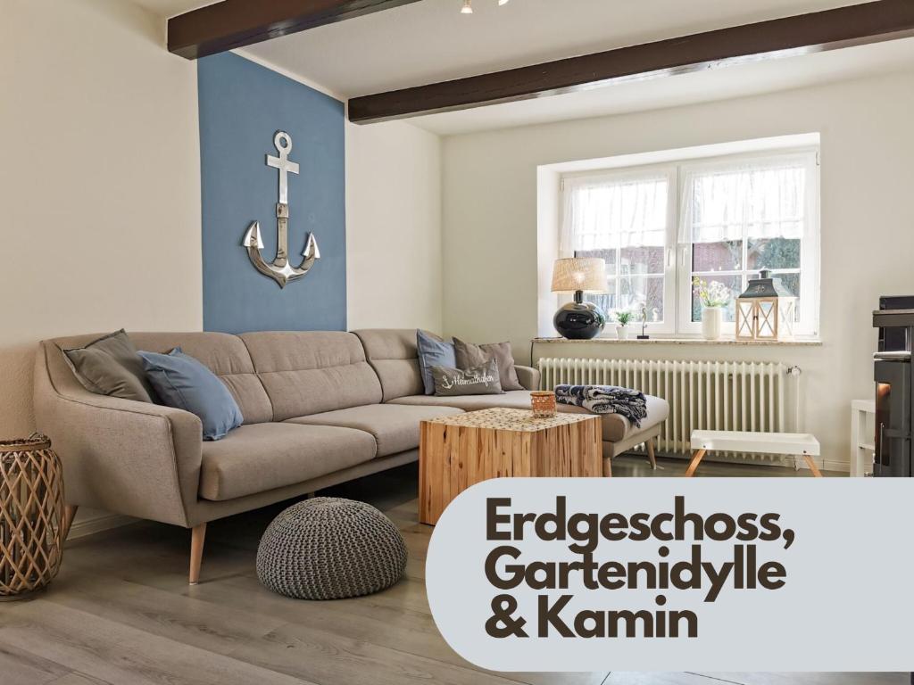 Χώρος καθιστικού στο Smittshörn 3 - Nordsee Erdgeschosswohnung mit eingezäunten Garten, Kamin und Lounge!