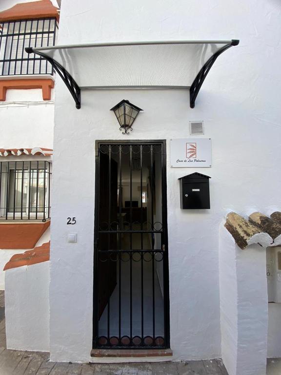Exteriér alebo vchod do ubytovania Casa de Las Palmeras