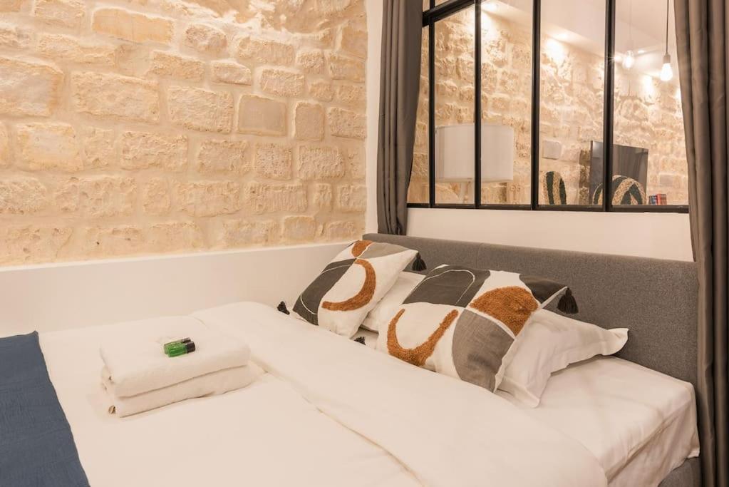 Fotografia z galérie ubytovania Design architect Loft for 10 guests near metro v Paríži