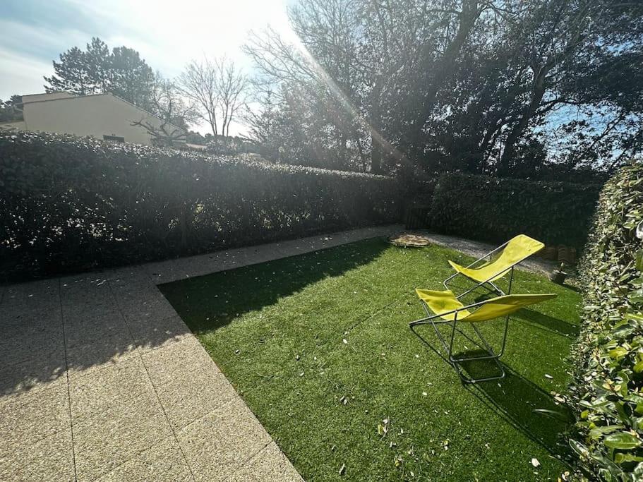 Vonkajšia záhrada v ubytovaní La KoZy - Maison moderne, Mer, Forêt, Piscine - Wifi
