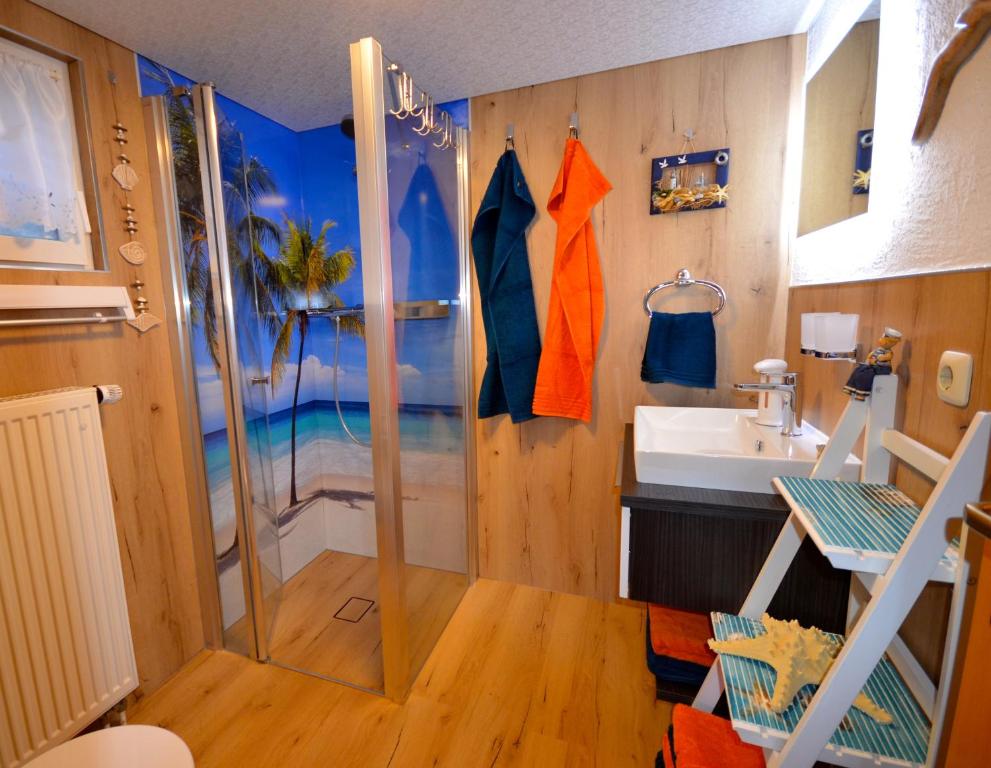 Fotografie z fotogalerie ubytování Ferienwohnung Rennsteigblick v destinaci Suhl