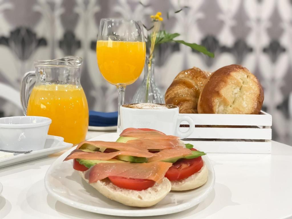 La Boutique Puerta Osario - Resim 15