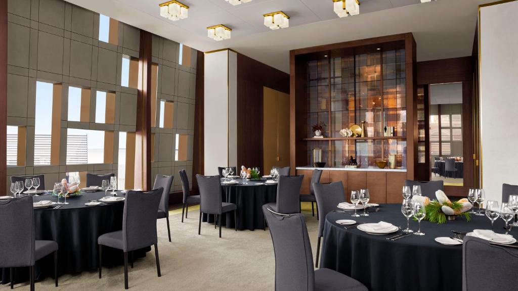 Restaurace v ubytování The Ritz-Carlton, Melbourne