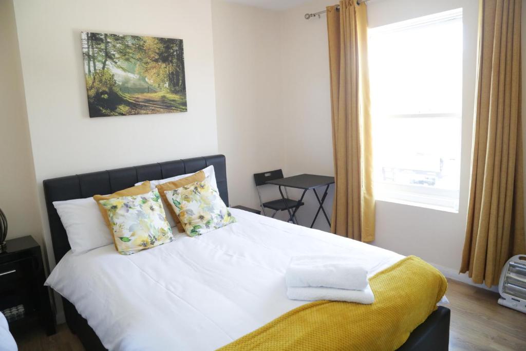 Canning Town Warms Cozy One Bedroom Apartment