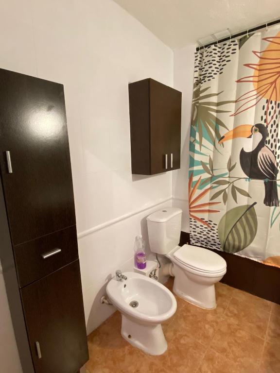 Apartamento a 5min de Ushuaia, hï y la playa den bossa ...