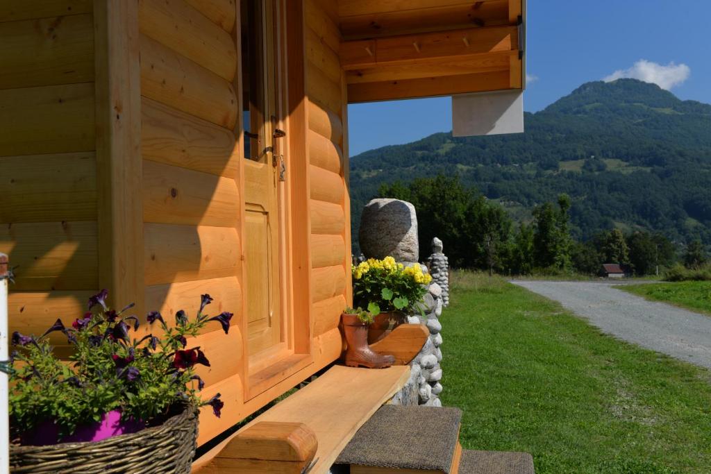 Nespecifikovaný výhled na hory nebo výhled na hory při pohledu z apartmánu