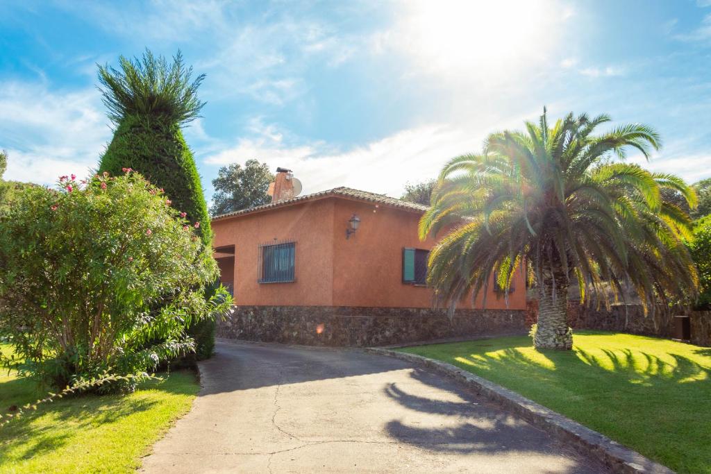 Finca Bell-Lloc - Casa De Tres Dormitorios