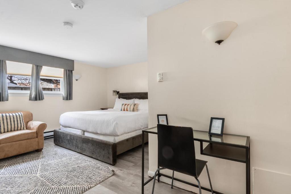 The Beverly - 