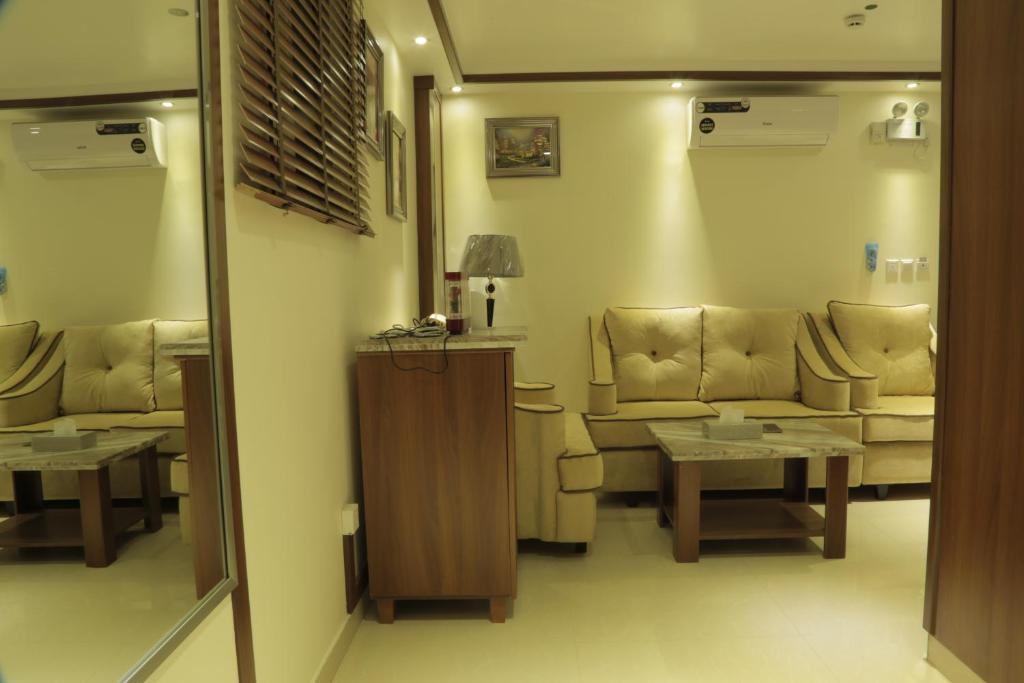 Kadi Hotel - Suite De Una Habitación