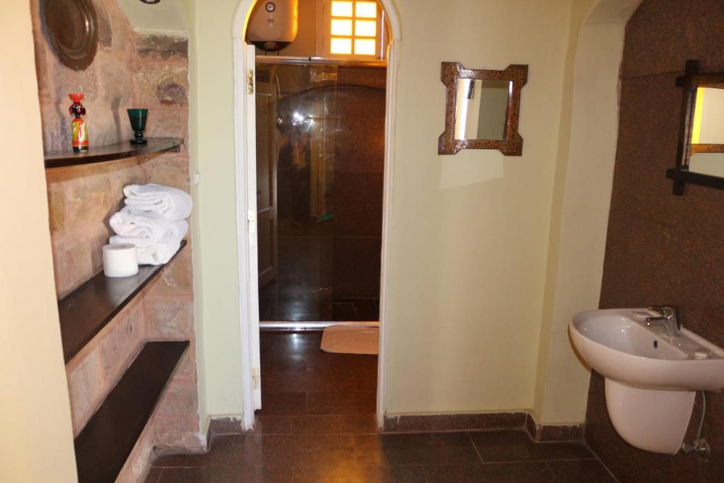 Koupelna v ubytování Artika Wadi Kiki Hotel