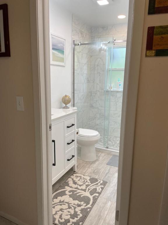 Sanford Lake Mary Quiet Rooms photo