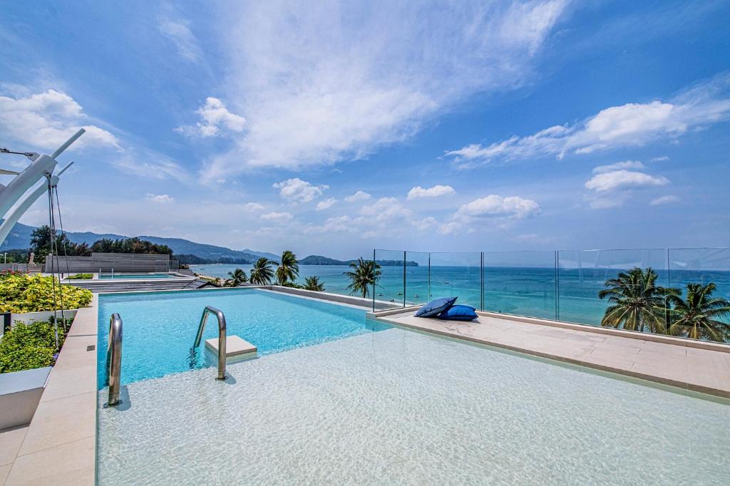 Beachfront Residences - Stunning Sea and Lake View - 4