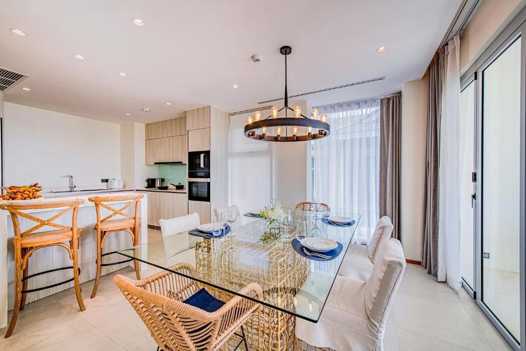 Beachfront Residences - Stunning Sea and Lake View - 12