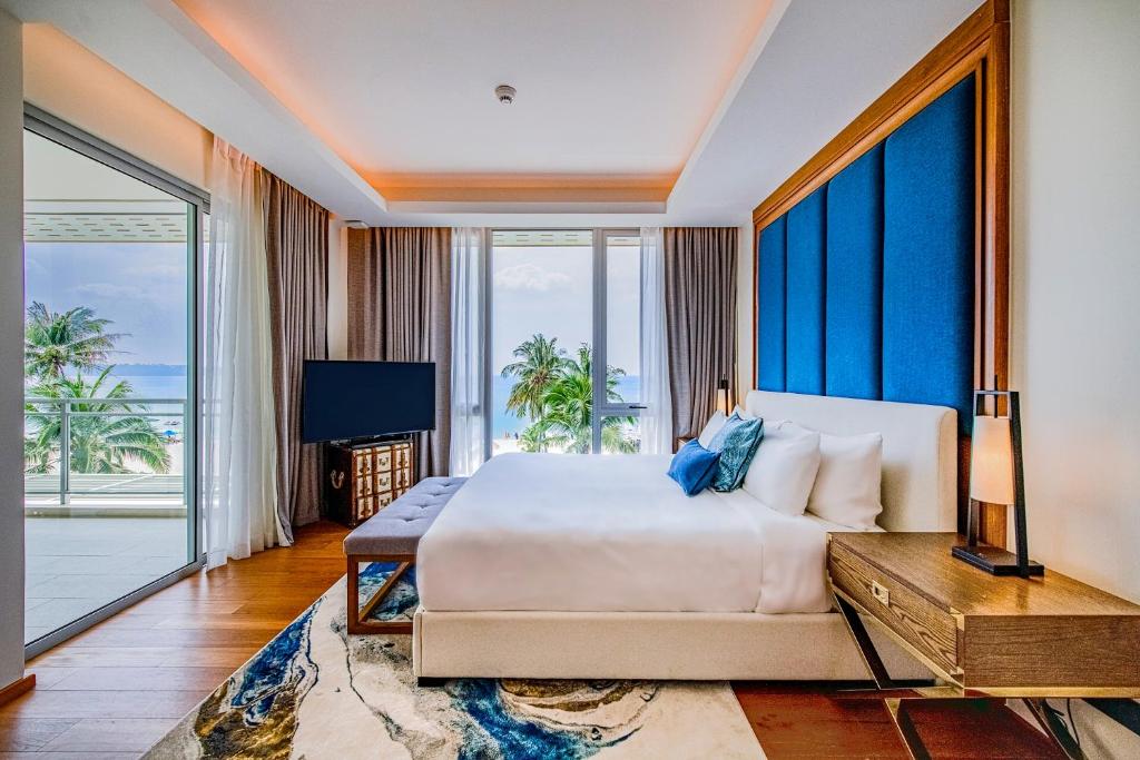 Beachfront Residences - Stunning Sea and Lake View - 17