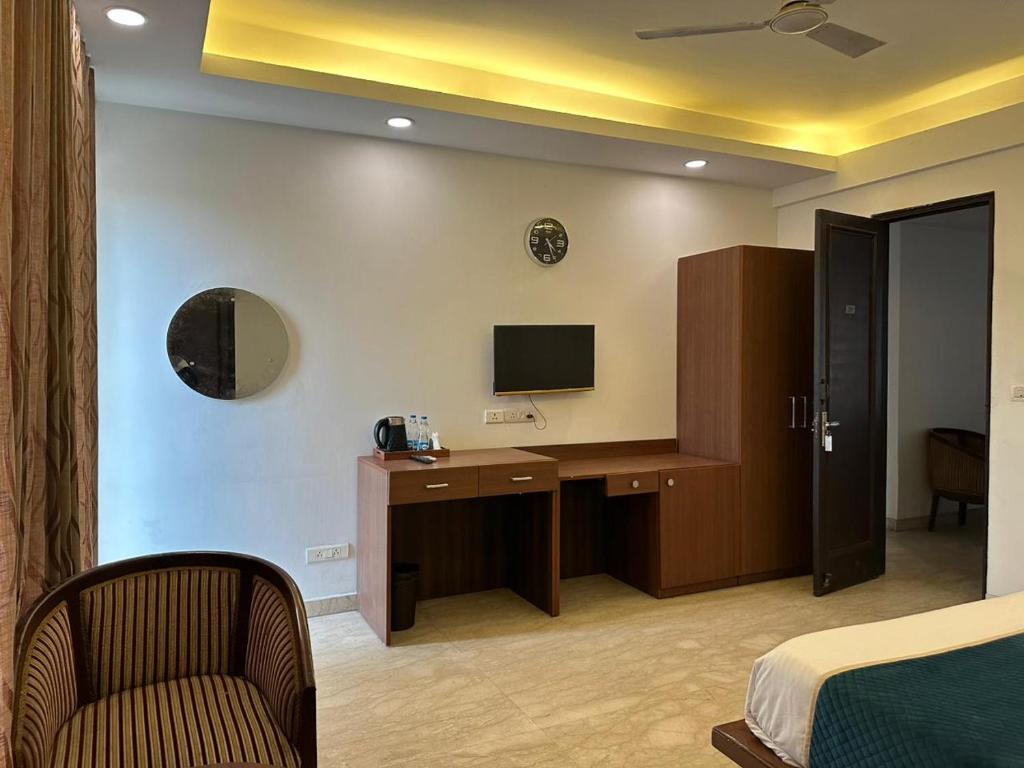 Gallery image of Hotel The Imperio in New Delhi