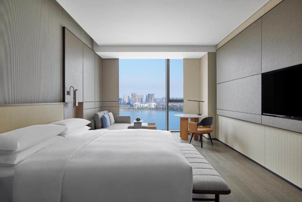 Nantong Marriott Hotel - Salle King Premier Avec Vue Sur Le Lac