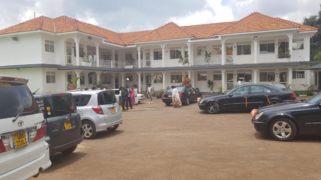 INFINITY HOTEL KAMPALA MUYENGA, Kampala, Uganda