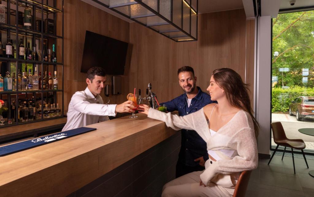Hostia v ubytovaní Villa Apartman