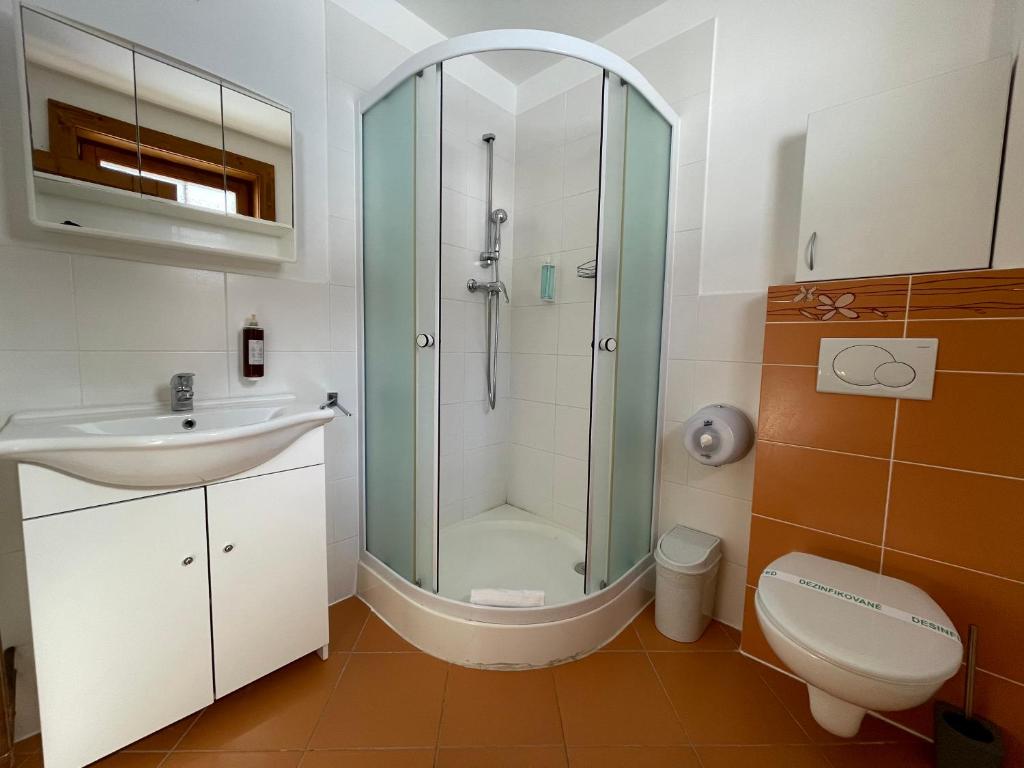 Koupelna v ubytování Resort Drevenice Terchova