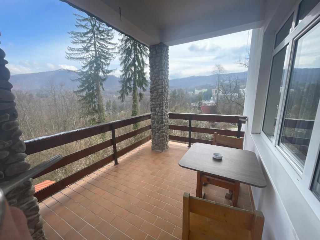 Nespecifikovaný výhled na hory nebo výhled na hory při pohledu z bed and breakfast
