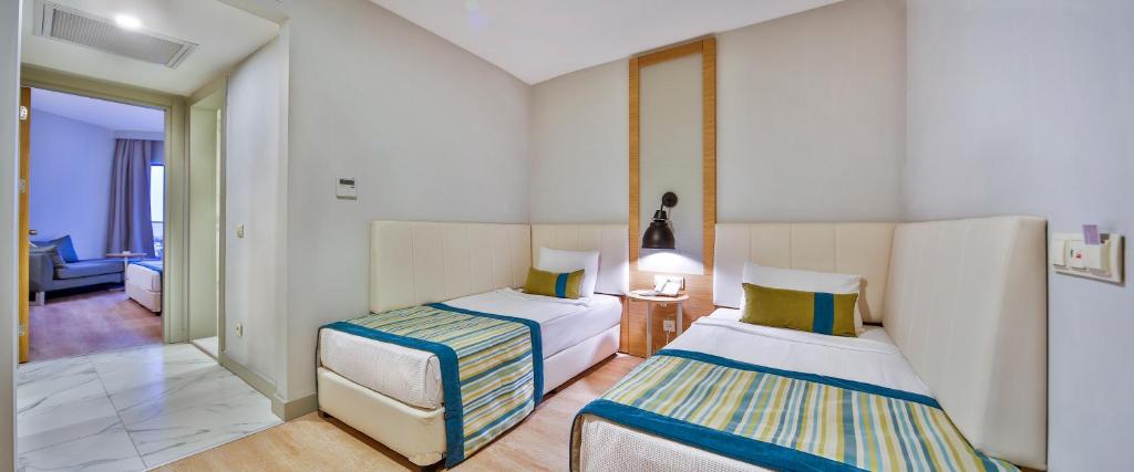 Postel nebo postele na pokoji v ubytování Calido Maris Hotel Ultra All Inclusive