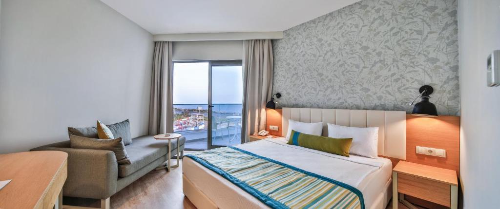 Postel nebo postele na pokoji v ubytování Calido Maris Hotel Ultra All Inclusive