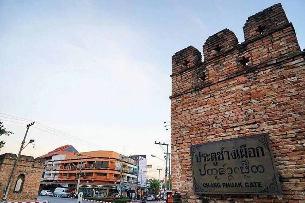 Fotografie z fotogalerie ubytování PrivateDorm#Aircon#Freewifi#Sharedbath#Cozy#@Oldcity v destinaci Chiang Mai