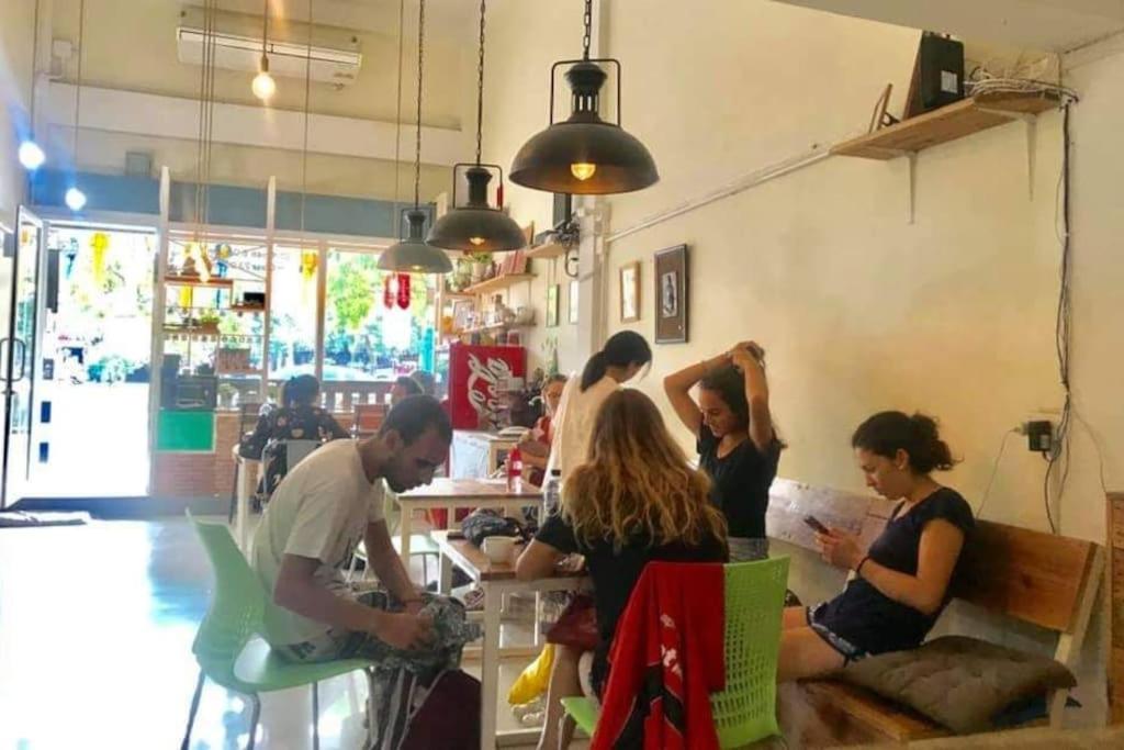 Fotografie z fotogalerie ubytování PrivateDorm#Aircon#Freewifi#Sharedbath#Cozy#@Oldcity v destinaci Chiang Mai