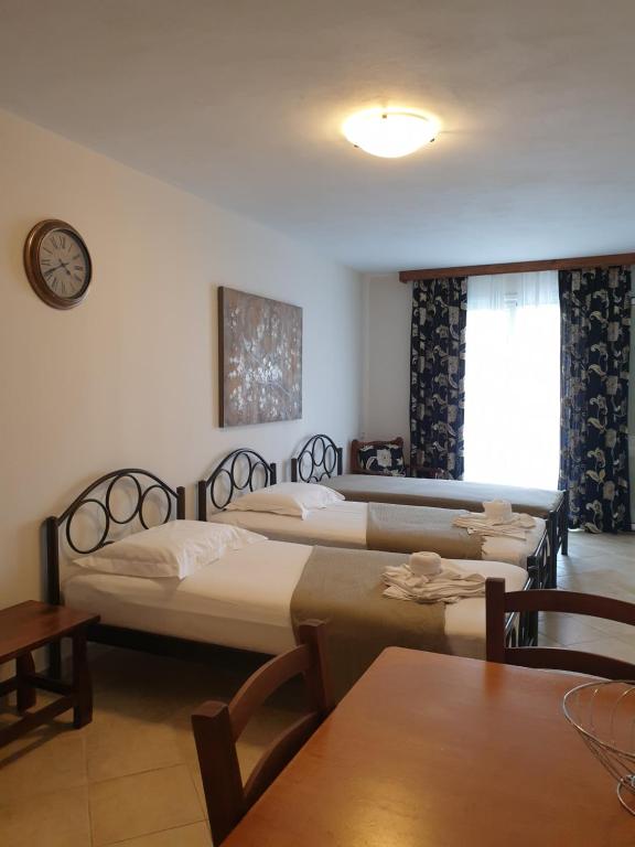 Vrachos Beach Hotel - Apartamento - Planta Baja