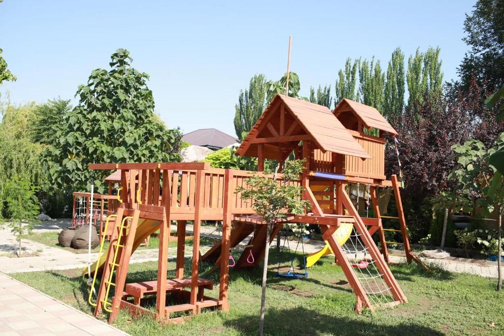 Herní místnost nebo prostor pro děti v ubytování Cross Resort Hotel
