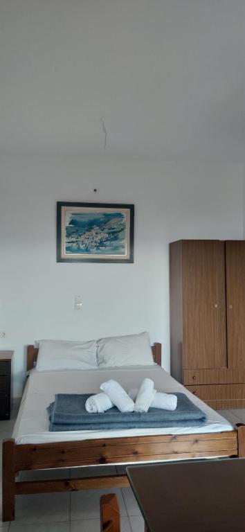 Postel nebo postele na pokoji v ubytování Georgia's studio