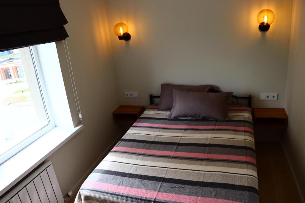 امکانات Cozy Modern Auezov City Apt - تصویر ۴
