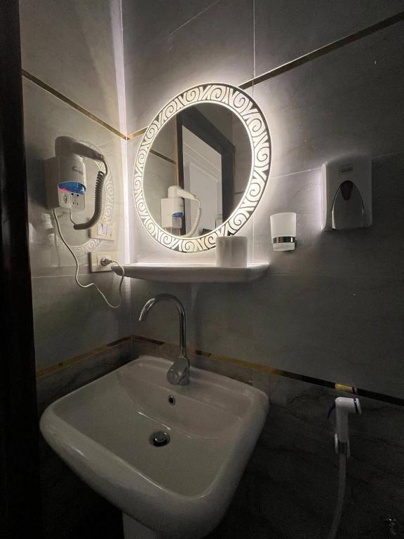 Foto dalla galleria di Lucky Hostel a Il Cairo
