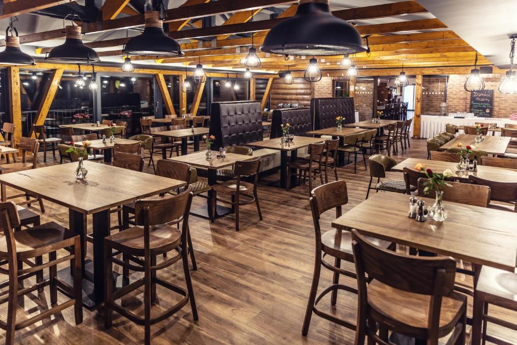 Restaurace v ubytování Resort Drevenice Terchova