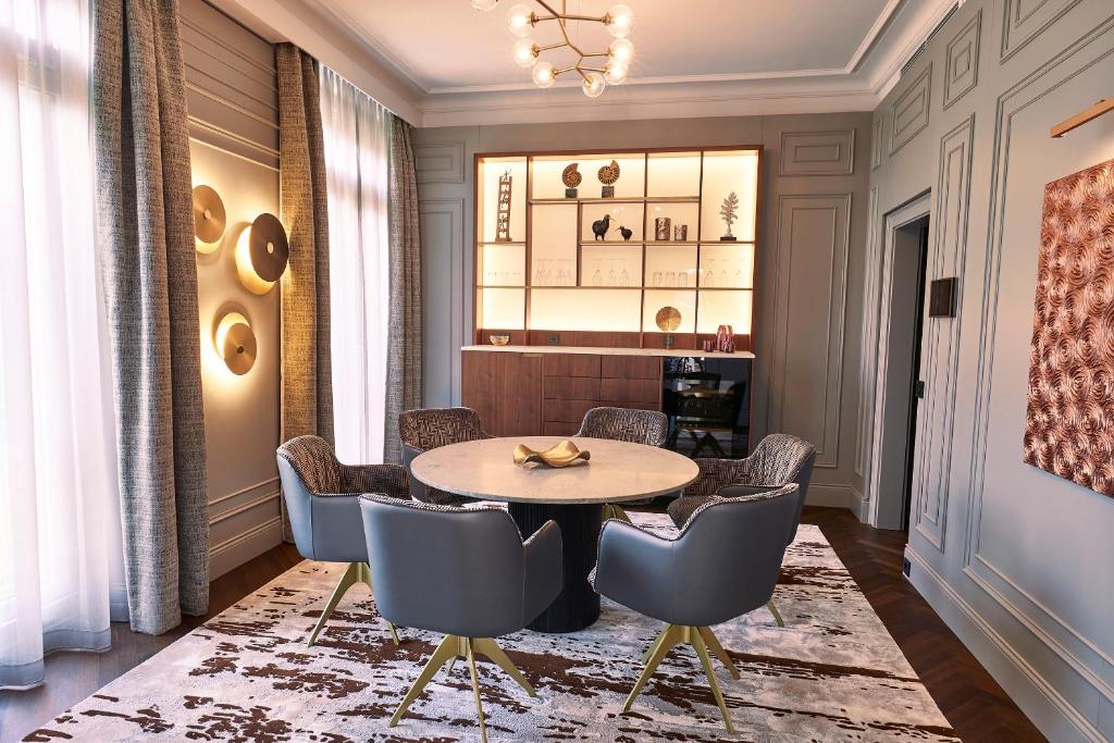 Steigenberger Icon Parkhotel Düsseldorf - Resim 13