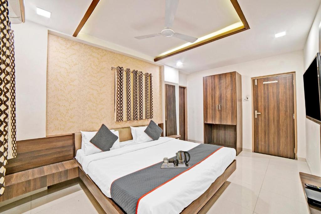 Una cama o camas en una habitación de Townhouse Tulip