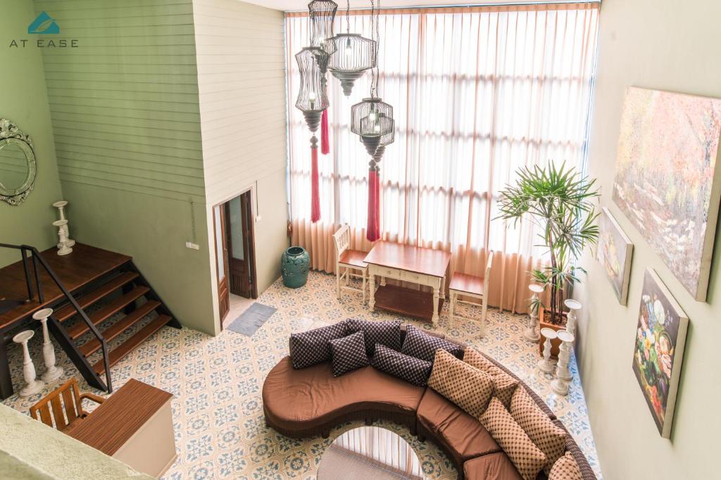 At Ease As Home - Resim 25