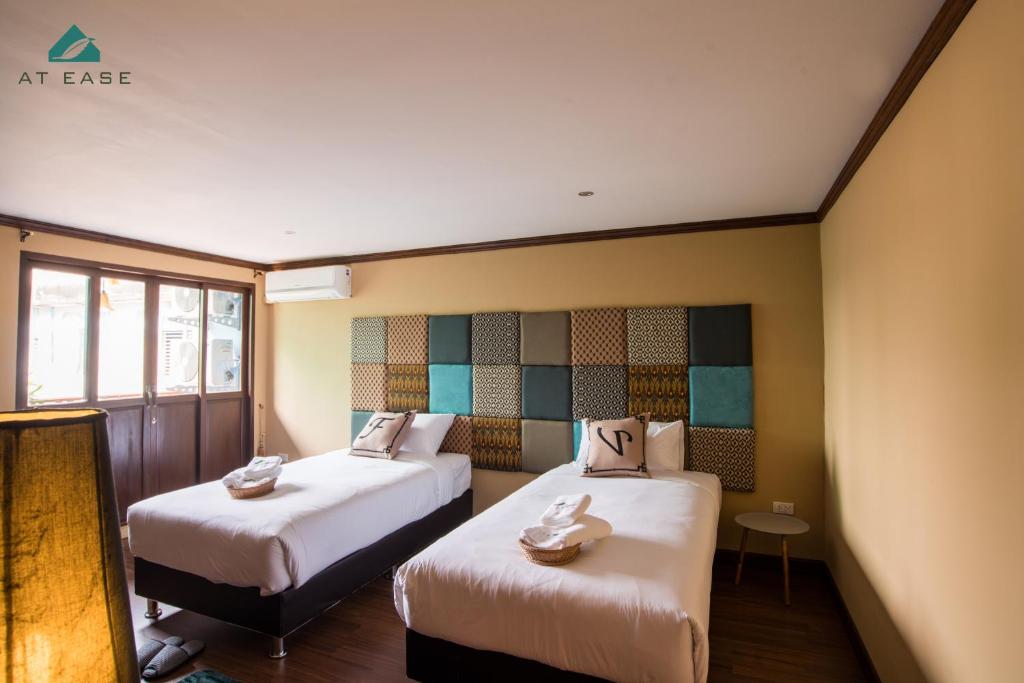 At Ease As Home - Resim 22