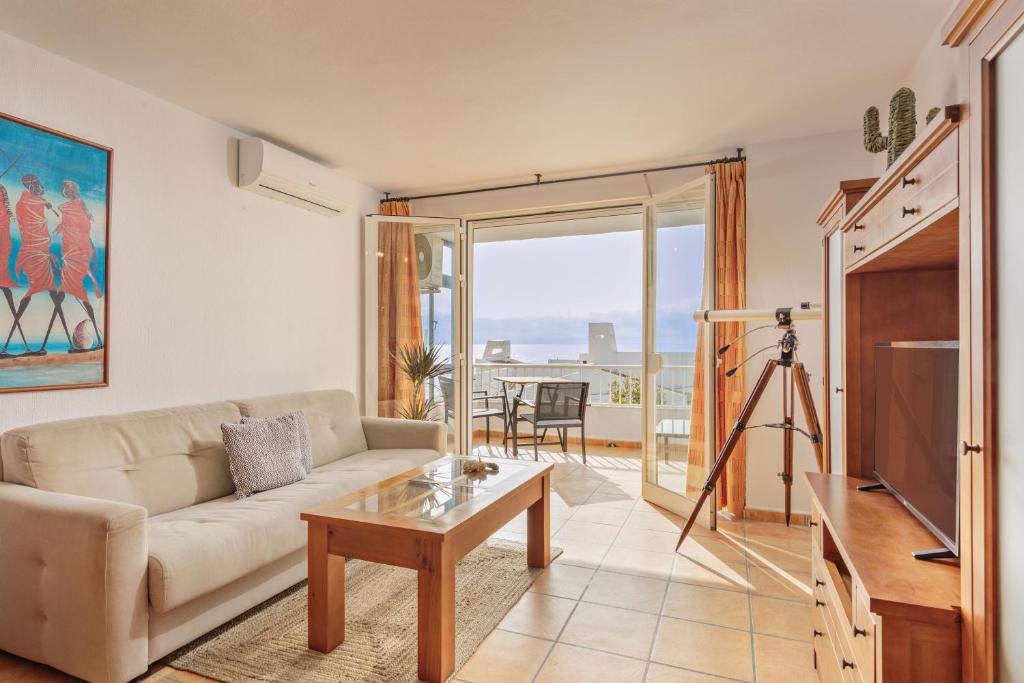 Sunny Beach Apartment