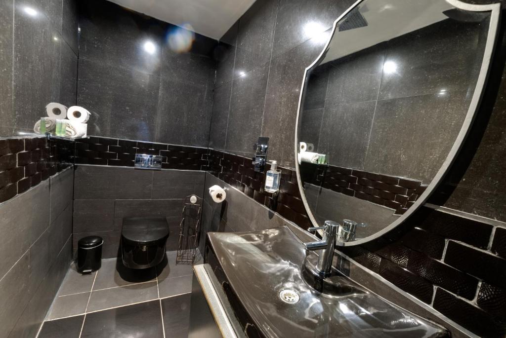 Boutique 56 - Resim 12