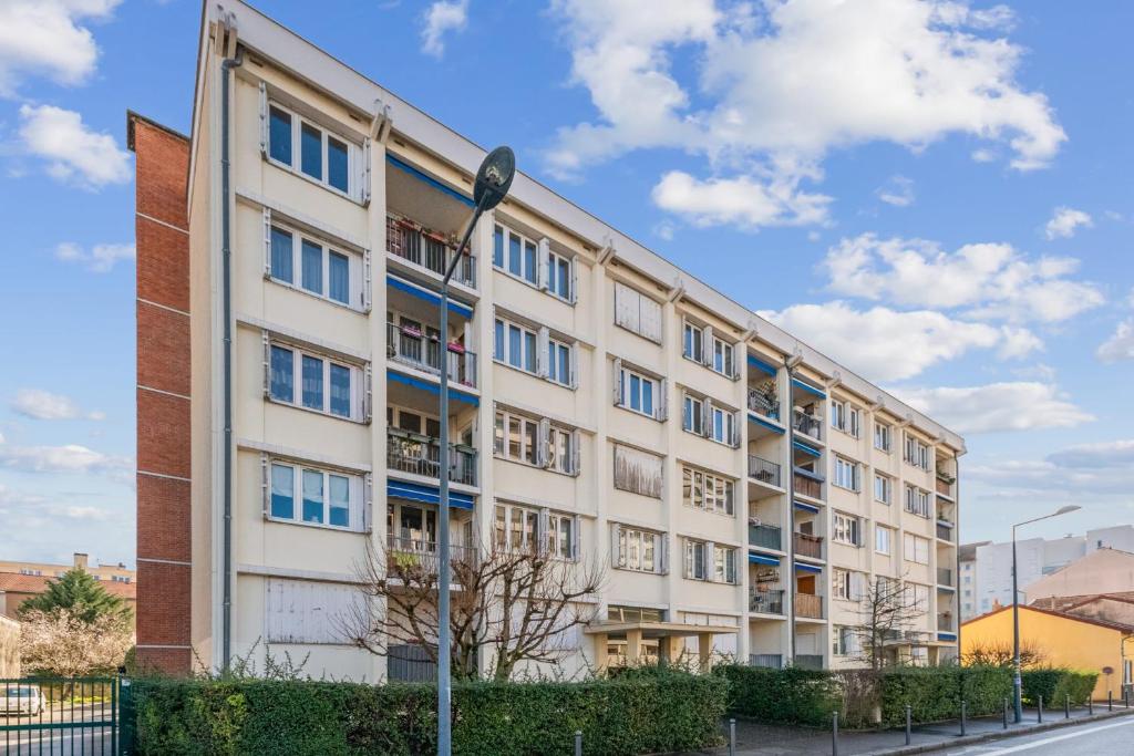 Fotografia z galérie ubytovania Appartement Kumer - Welkeys v destinácii Villeurbanne