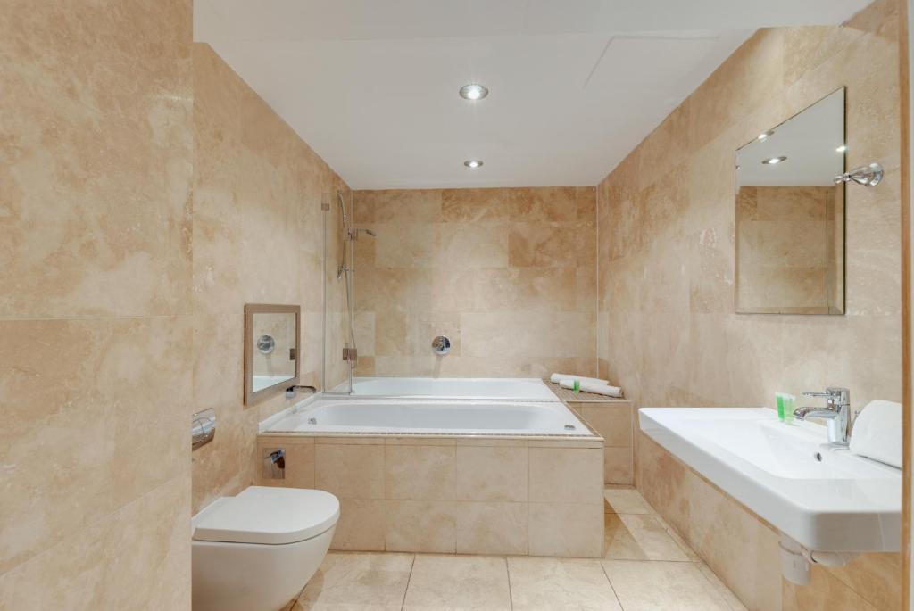 Boutique 56 - Resim 39