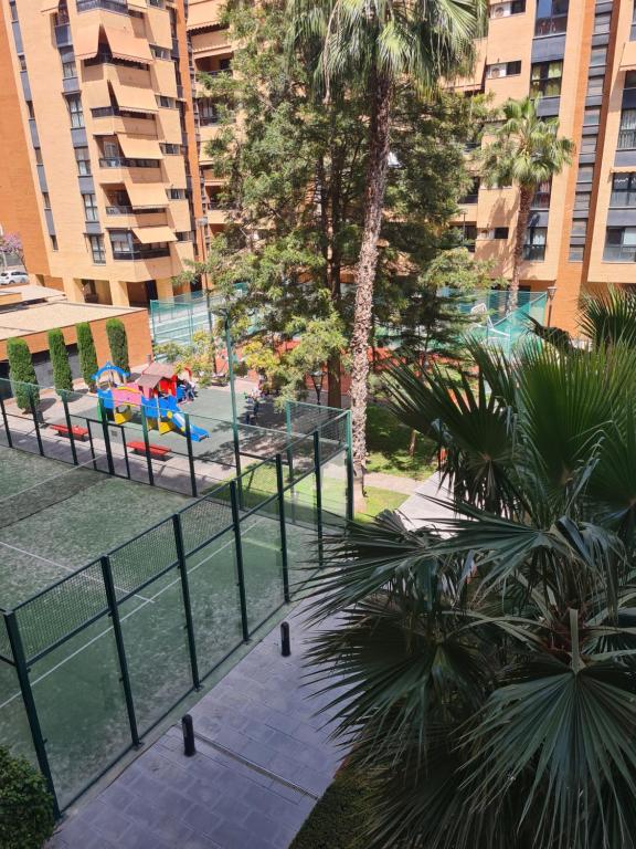 Habitación con baño privado, Alicante – Precios actualizados 2023