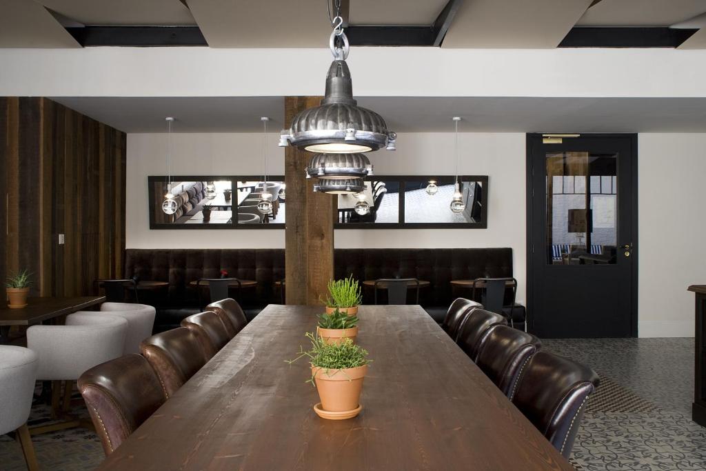 Praktik Vinoteca - Resim 5