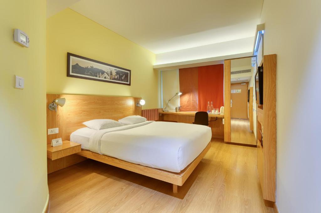 ibis Bengaluru Outer Ring Road - Deluxe Queen Room